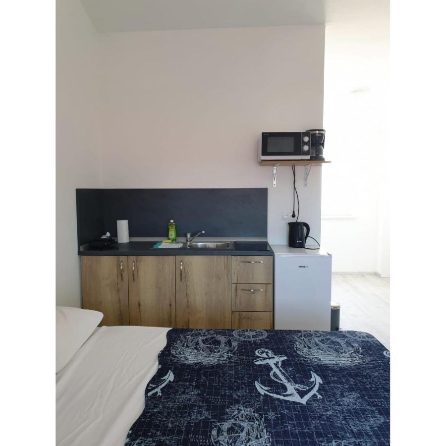 Apartment Mate4 Bibinje Luaran gambar